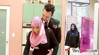 Arab Descendant In Hijab Fucks Father- Ella Knox